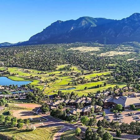 Cheyenne Mountain Resort, A Destination By Hyatt Hotels Colorado Springs Bagian luar foto